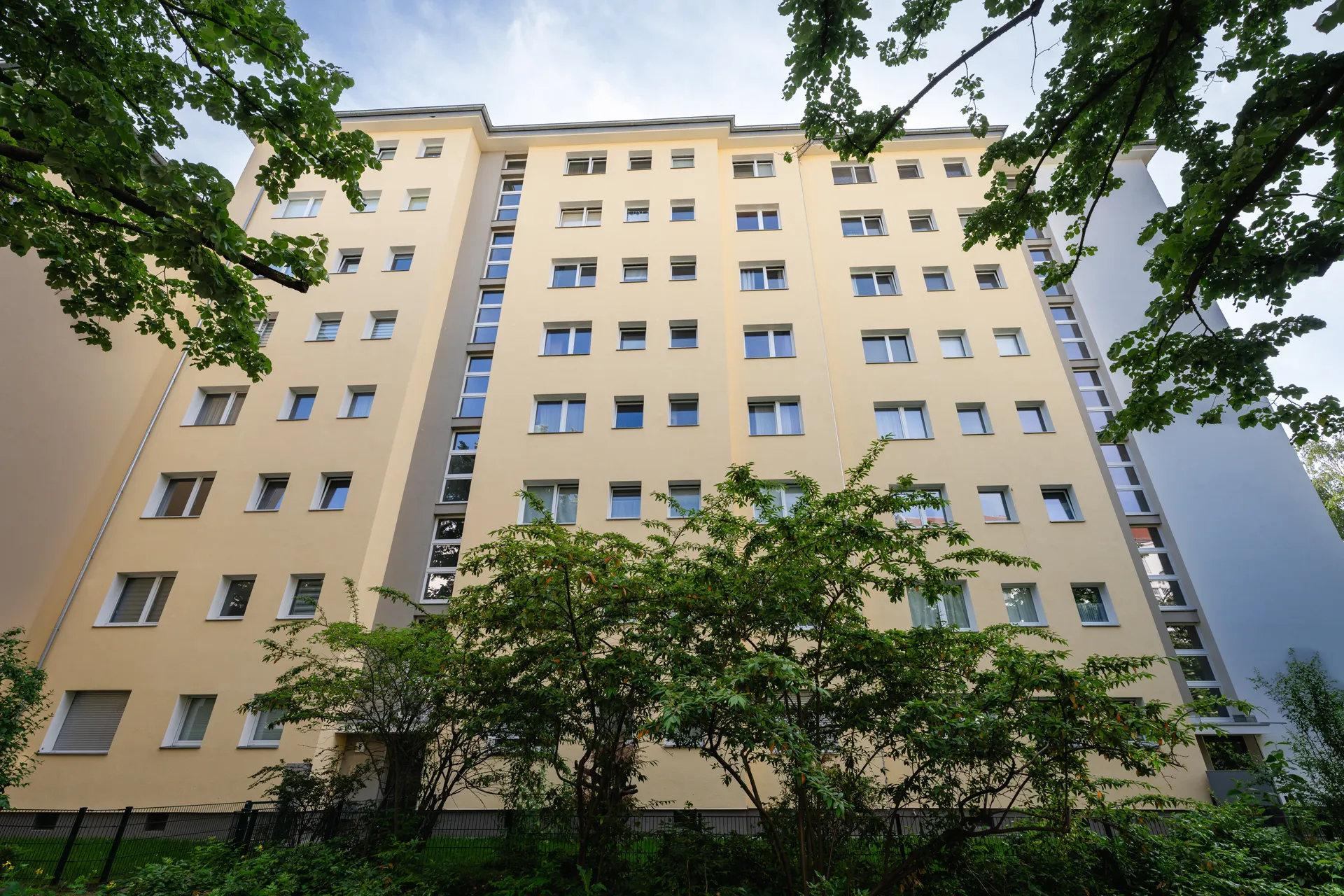 Fassade des Wohngebäudes Prinzregentenstraße 3-6, 10717 Berlin