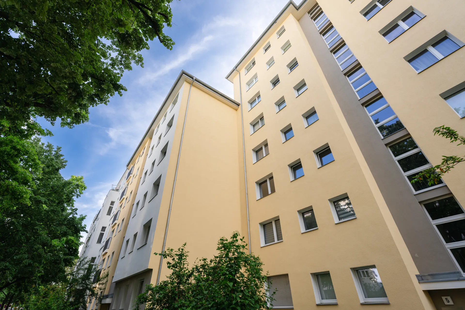 Fassade des Wohngebäudes Prinzregentenstraße 3-6, 10717 Berlin